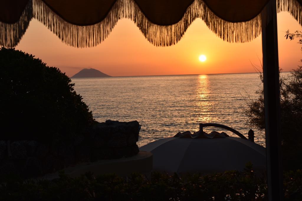 Baia Del Godano Resort & Spa กาโปวาติกาโน ภายนอก รูปภาพ