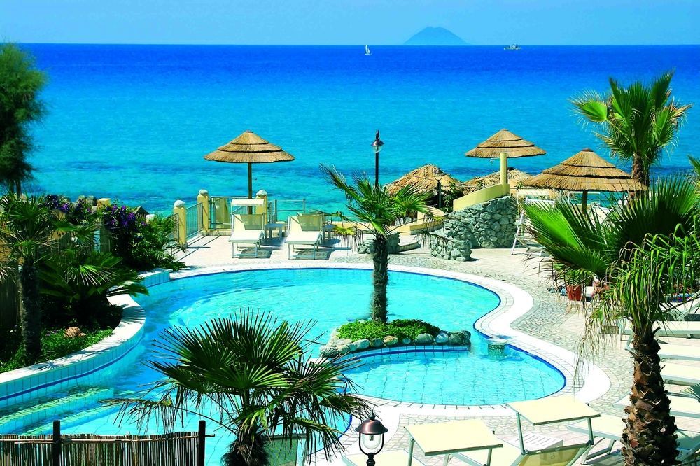 Baia Del Godano Resort & Spa กาโปวาติกาโน ภายนอก รูปภาพ